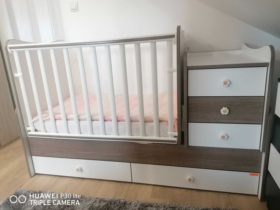 Трансформиращо легло+2броя матраци