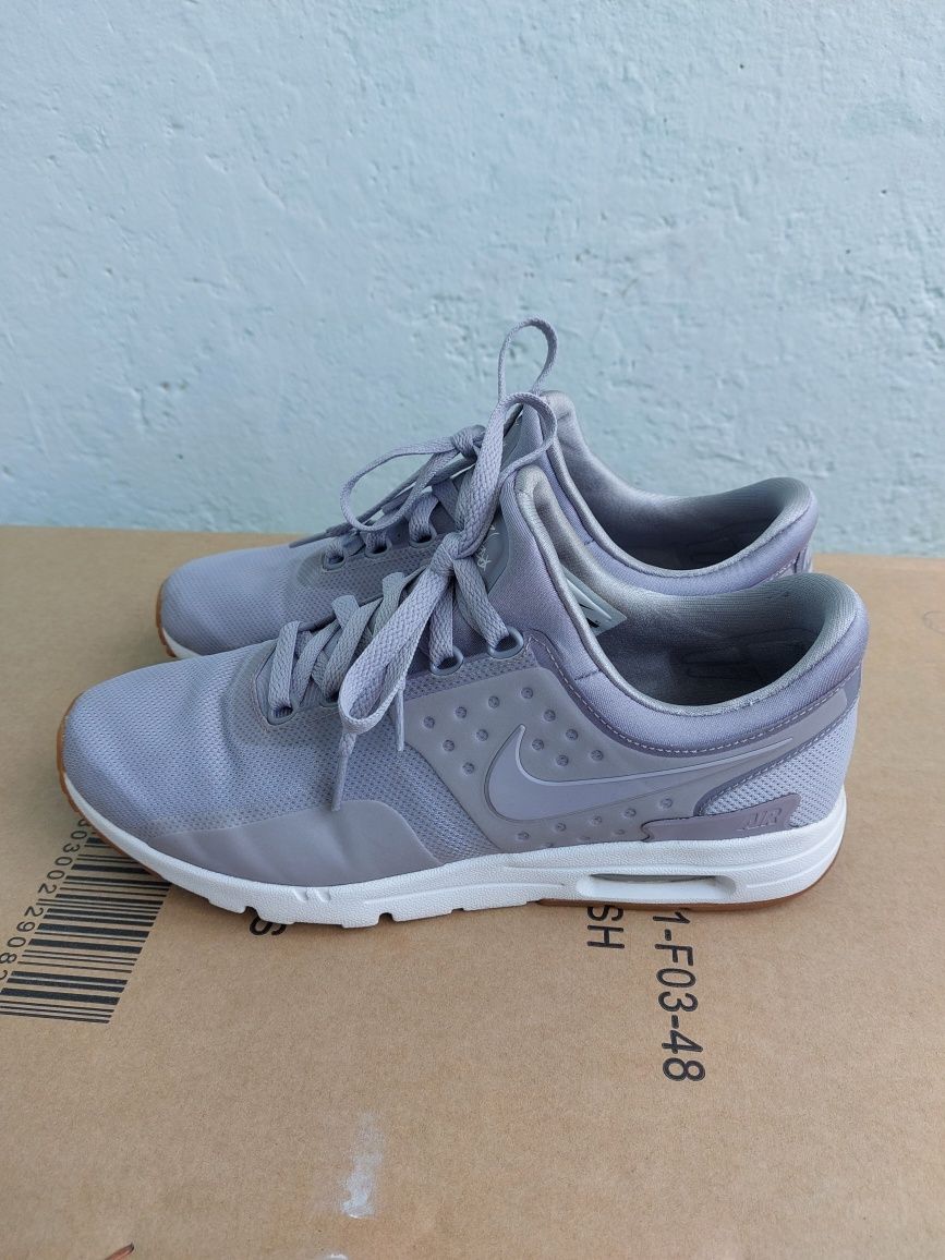 Маратонки Nike W Air Max Zero