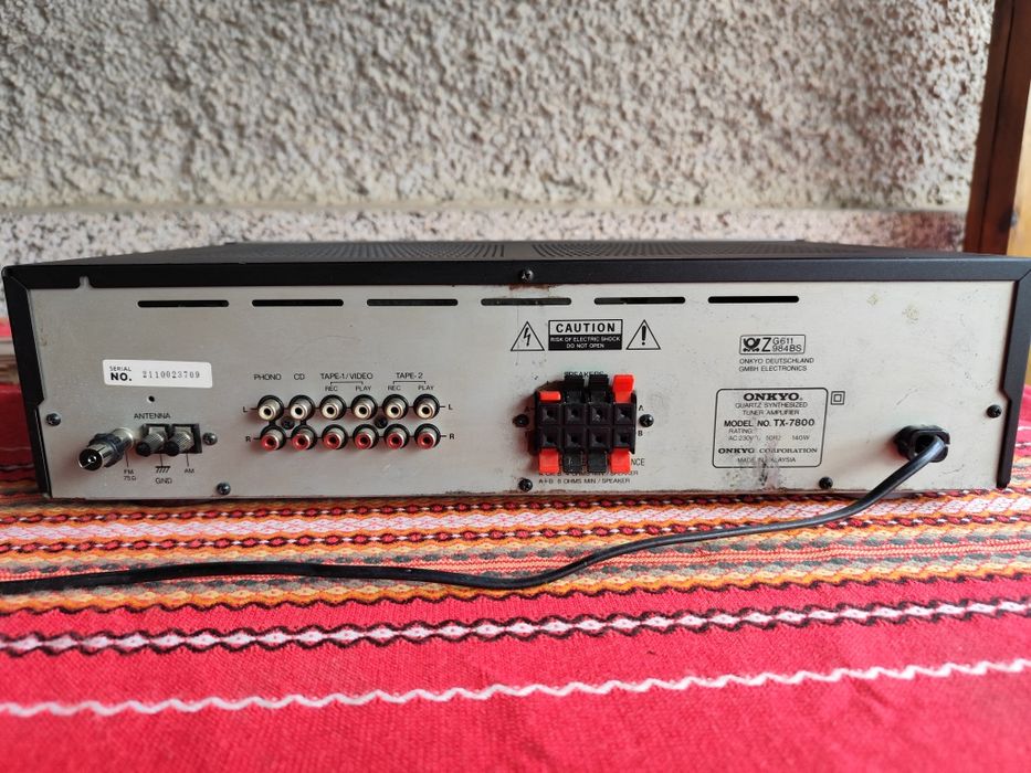 Ресивър onkyo перфектен