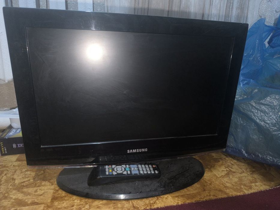 Телевизор Самсунг