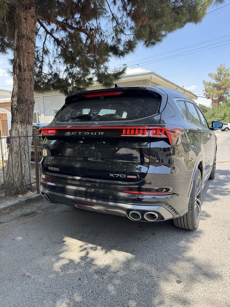 Jetour X70 plus 2023