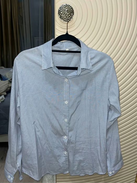 Продам женскую одежду