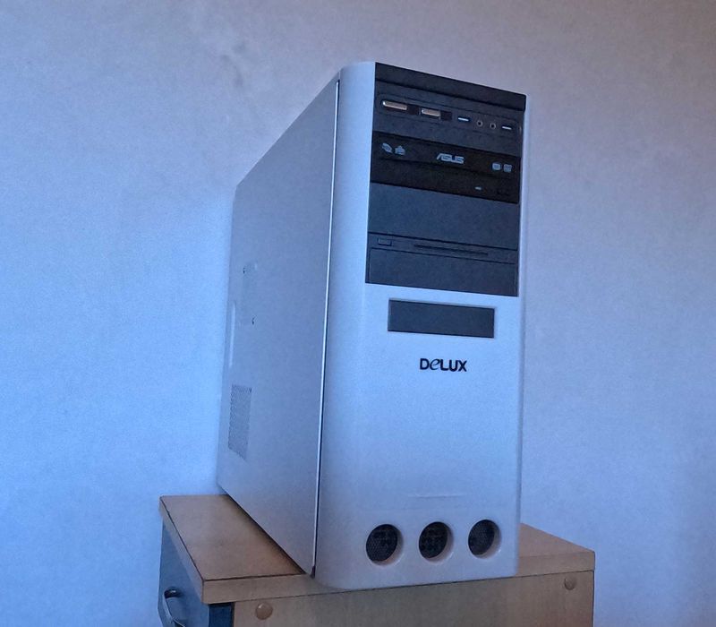 Calculator retro - perfect pentru jocuri vechi (gt620, 4 GB RAM, win7)