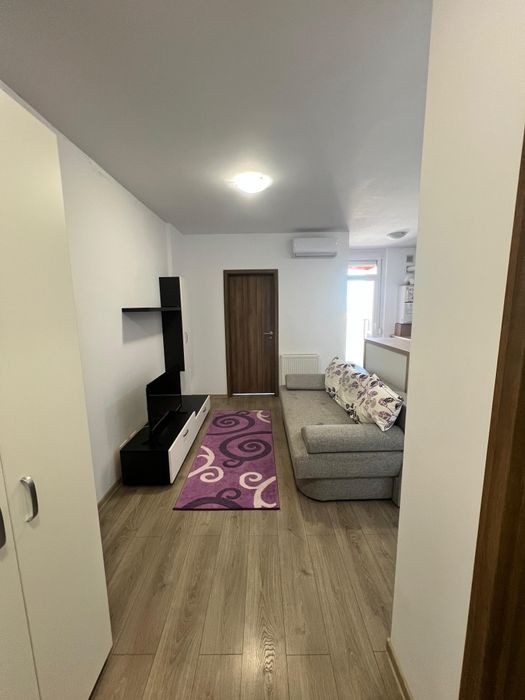 Închiriez apartament Ared 2 camere