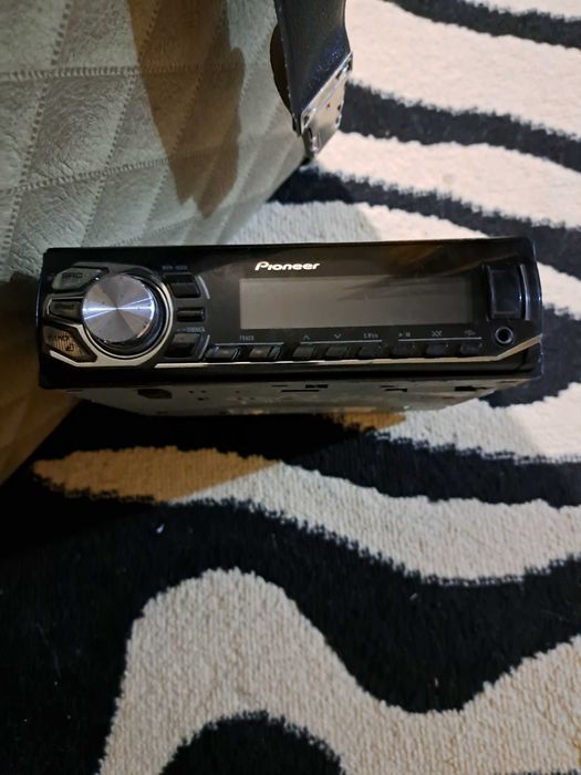 Pioneer- автомобилно радио