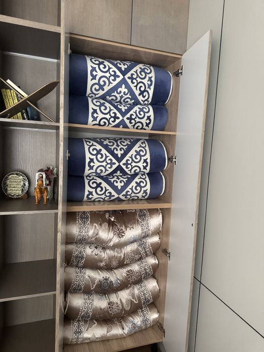 Шкаф шпонированный