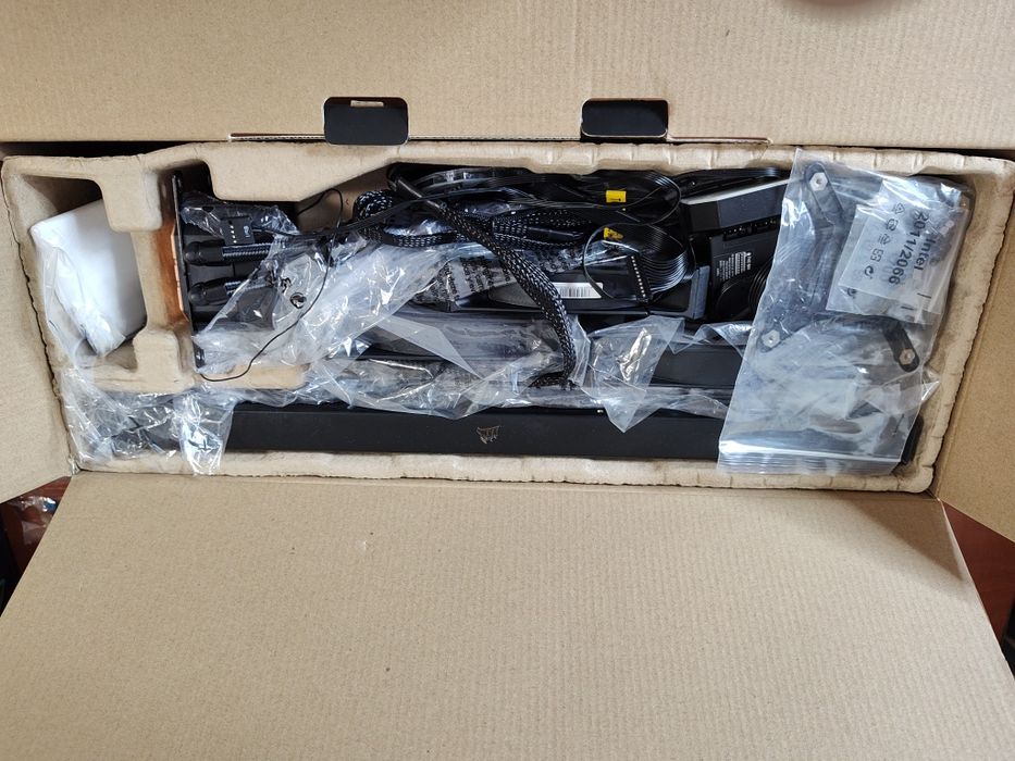 Cooler procesor Corsair Icue H170i Elite Capellix XT ,420MM,nou ,disp.