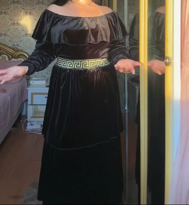 Vand costum de catifea   hitano spaniol  realuzat la croitoreasa