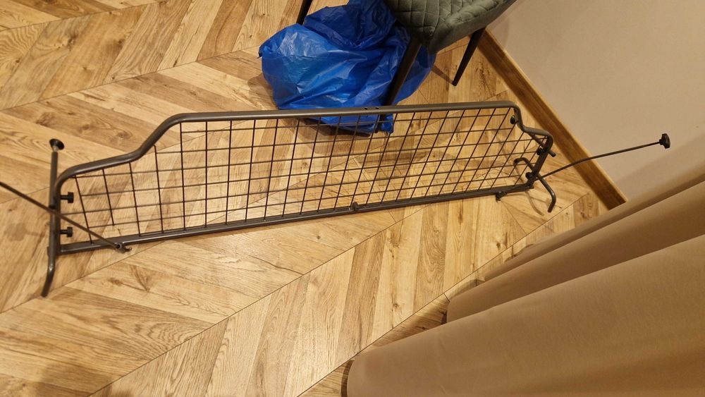 Преграда за куче GRAND CHEROKEE WK2