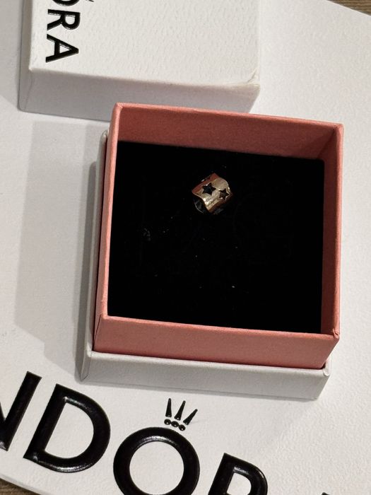 Pandora талисман Пандора