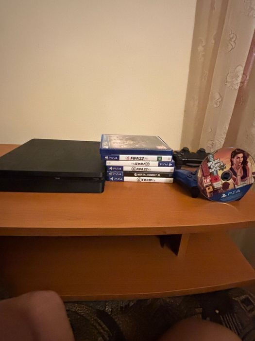 Vad sau schimb ps 4 slim