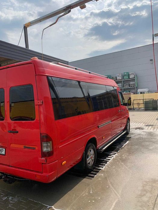 Mercedes Benz Sprinter persoane