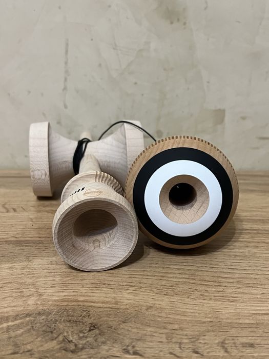 Kendama Sweets Broken Bones