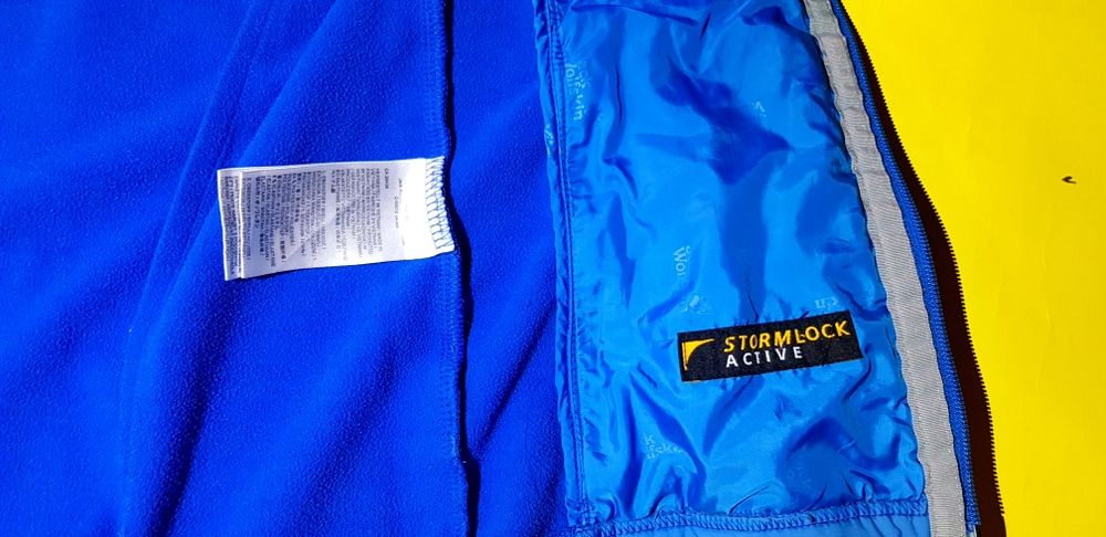 Jack wolfskin  stormlock  дамска спортна горница