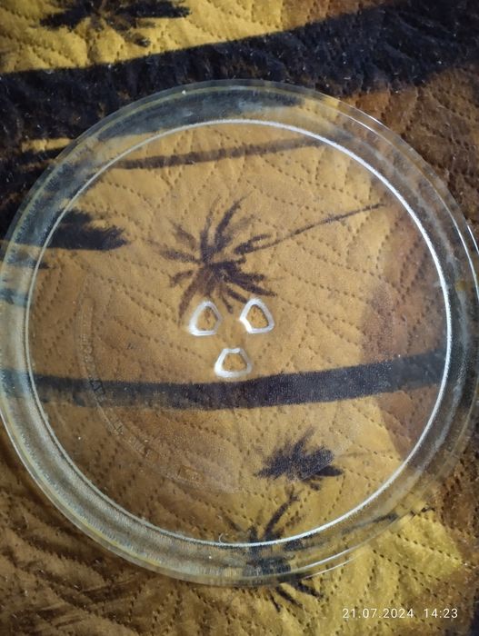 Тарелка для микроволновки 25 см и 28см