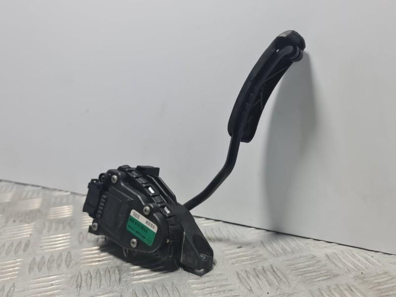 Pedala acceleratie Renault Master