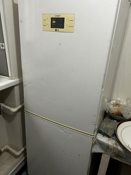 Продам холодильник к рабочем состояний