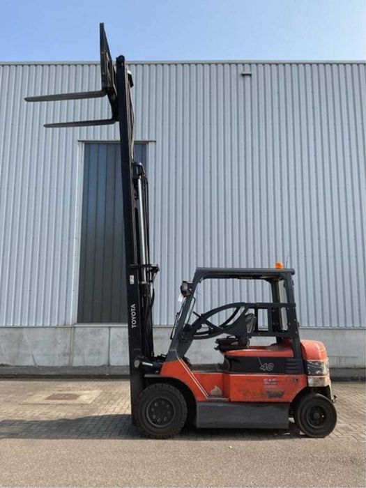 Electrostivuitor Toyota 4 tone