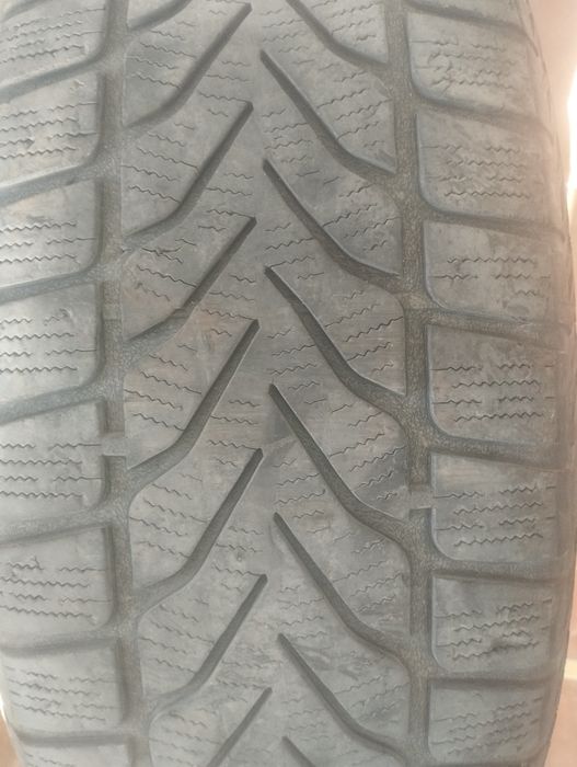 гуми LASSA 225/60 R18 зимни