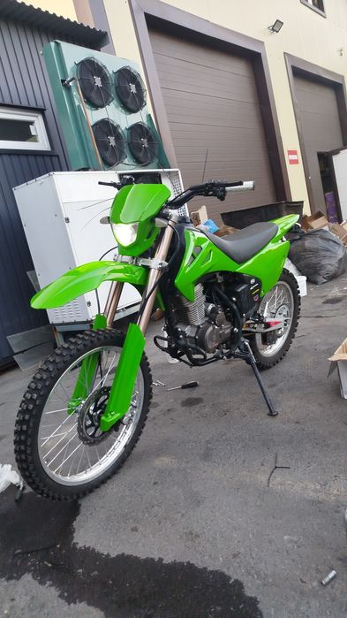 Продам enduro 06