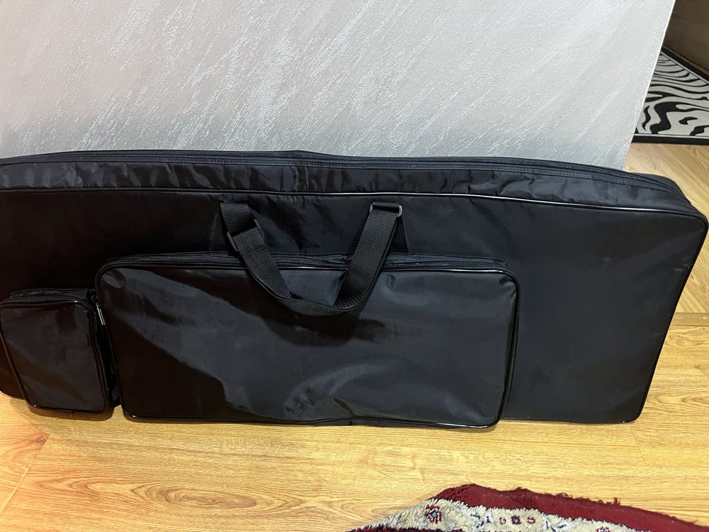 yamaha portable grand dgx-200 със чисто нов калъф