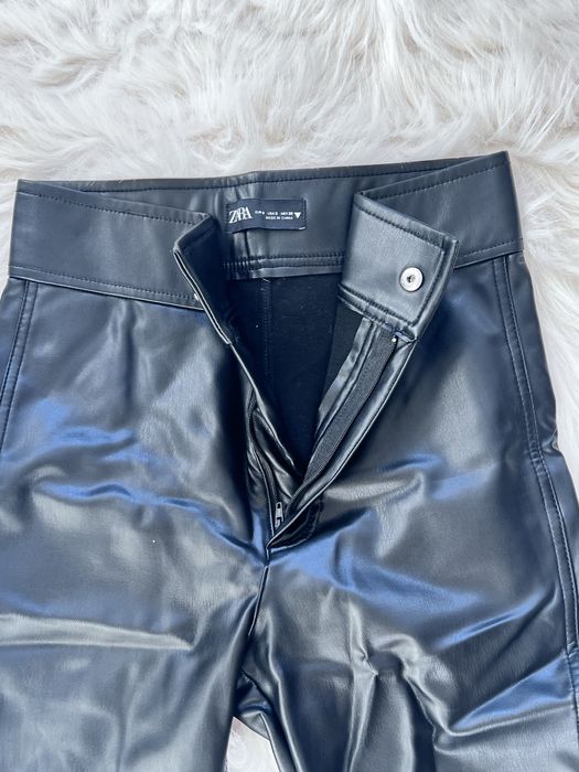 Blugi/ pantaloni de piele slim fit zara originali