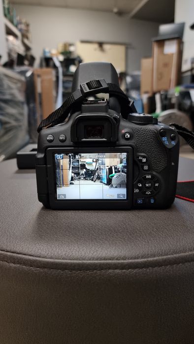 Amanet F28:  Aparat foto Canon EOS 750D