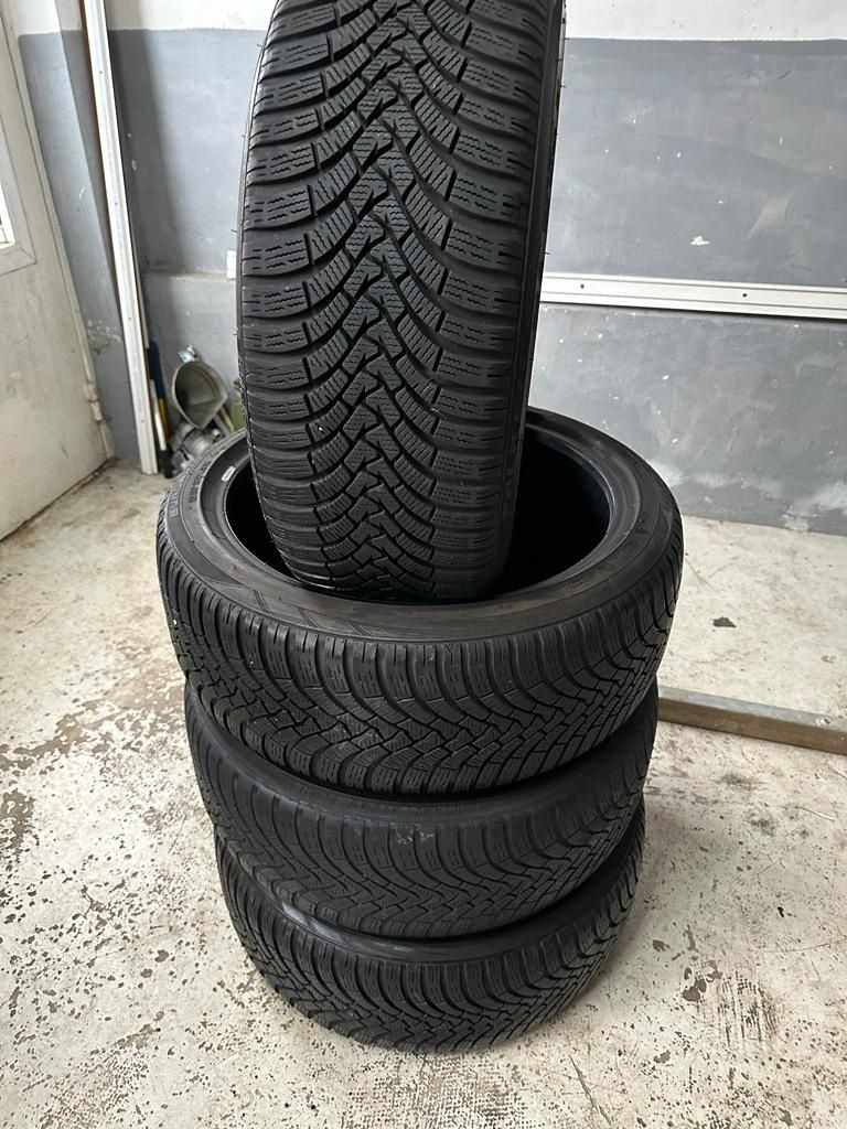 Falken Eurowinter HS01 225 40 R19