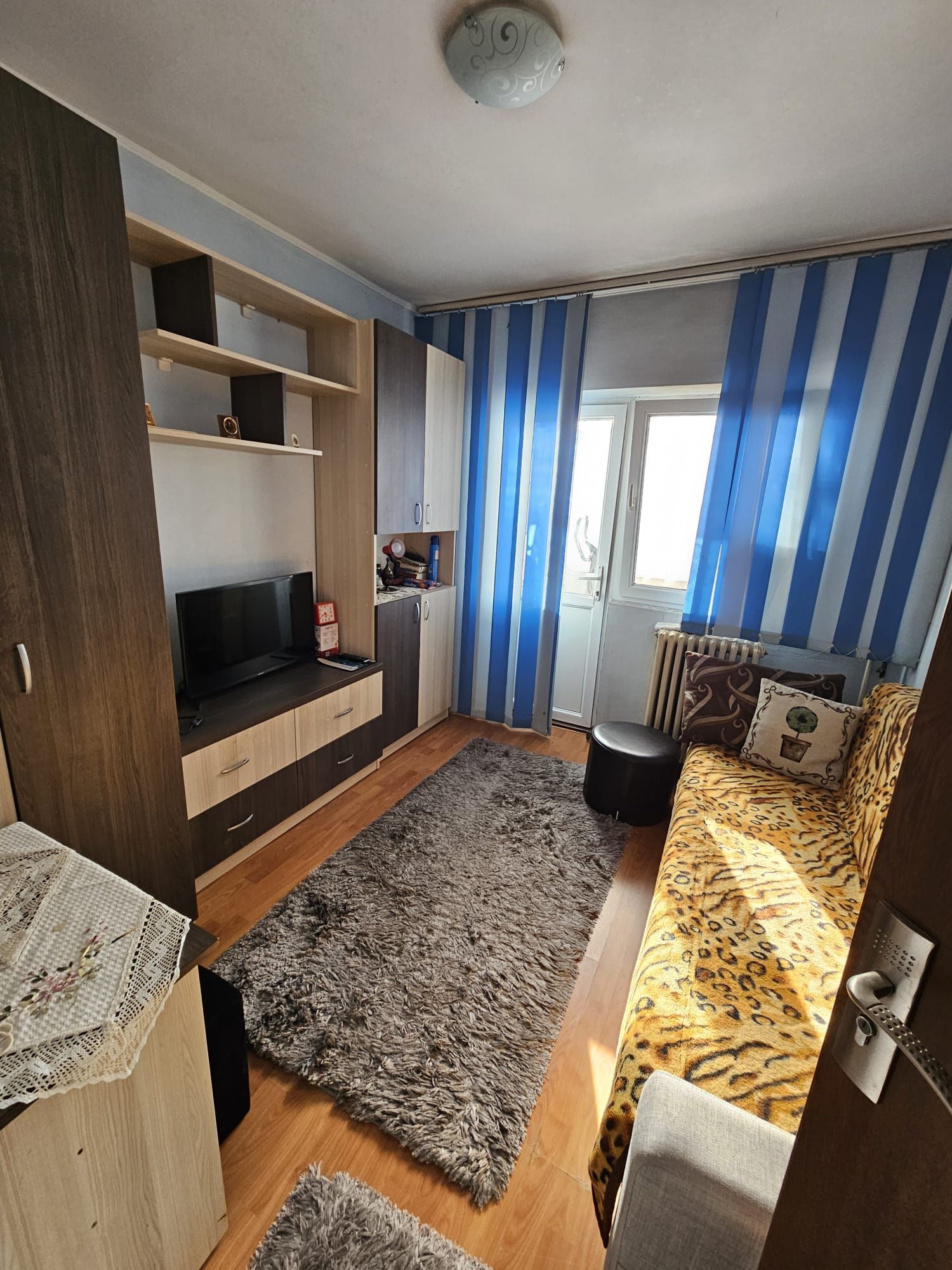 închiriere camera apartament
