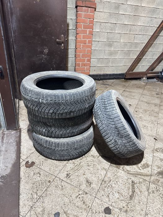 Продам шины зимние б/у