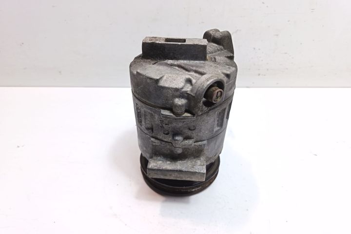 Conducta clima AC Mercedes-Benz C-Class W204/S204/C204 (facelift)