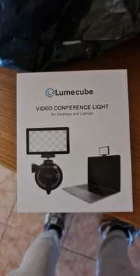 Lumina led video conferinta