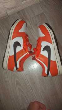 Nike Dunk ,Orange ,nr 35