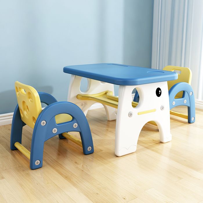 Bolalar uchun ajoyib stol va stullar to‘plami