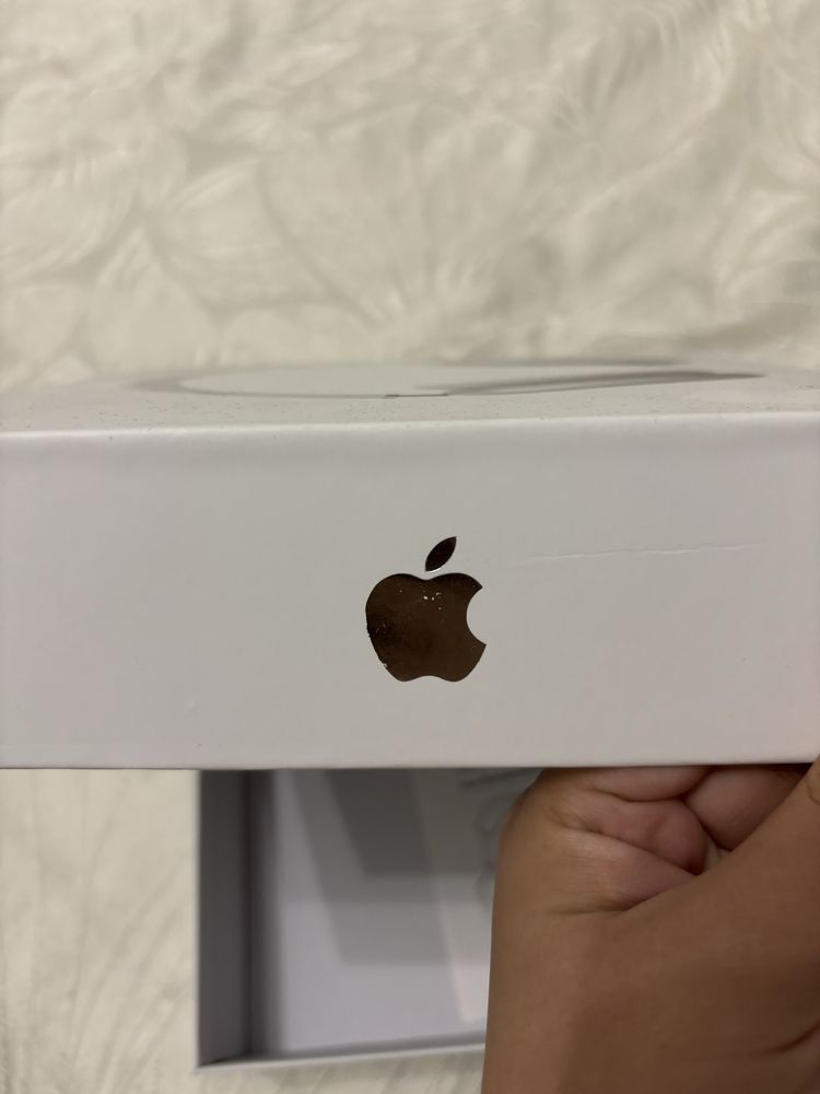 AirPods Max Новый! Неиспользлванный!