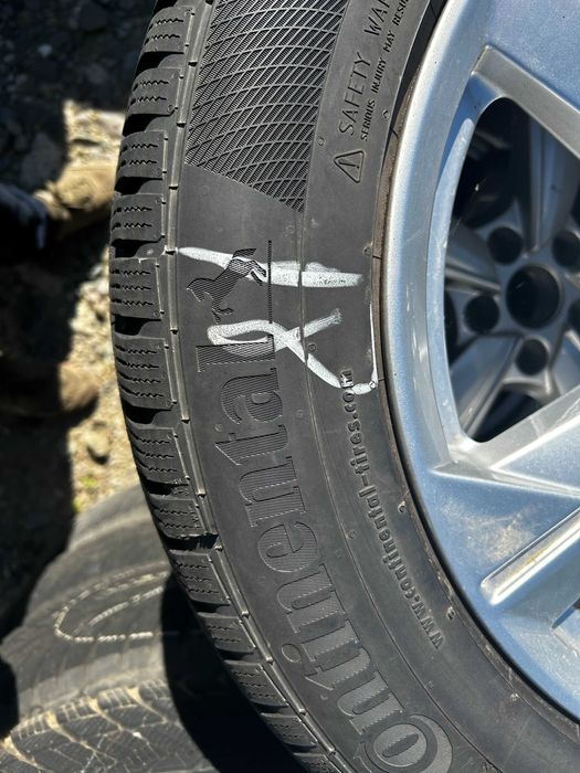 Anvelope iarna Continental  235 55 R18 + Optional Jante aliaj