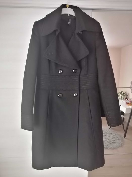 Palton elegant cambrat negru