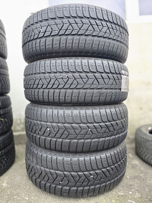 4x 215/55/17 M+S PIRELLI 2018 Stare impecabila