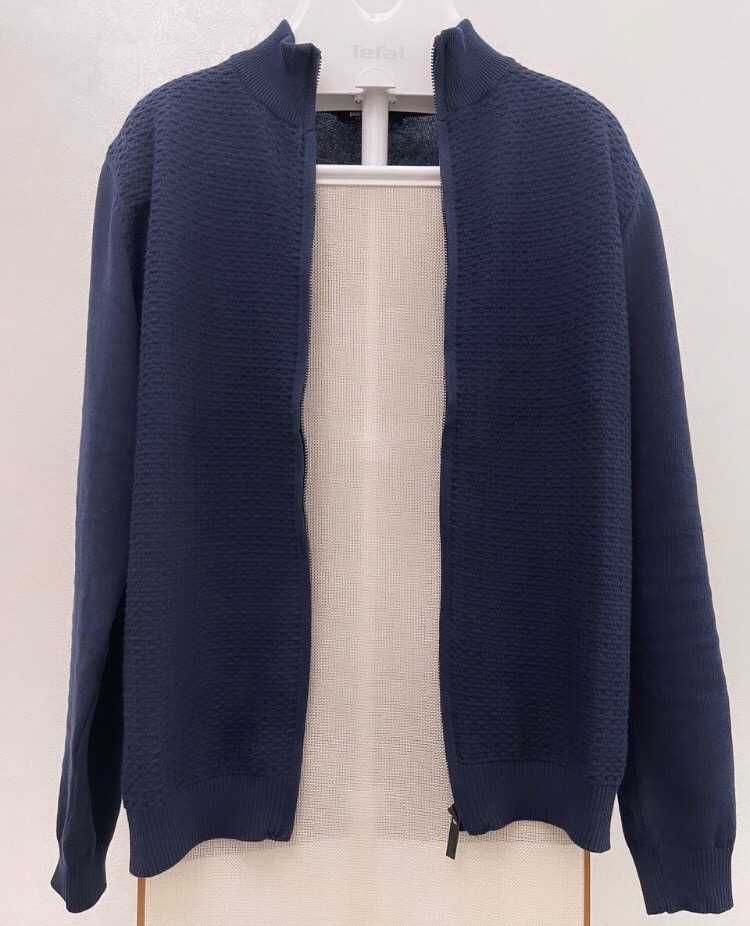 Кардиганы, водолазки, пуловер Pierre Cardin