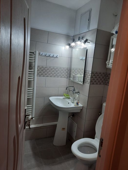 Garsoniera de inchiriat - zona 1 mai/Facultatea de Medicina