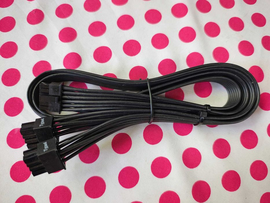 Cablu Corsair Type 4, 2 x 8-Pin PCIe - 1x 16-Pin PCIe 5.0 12VHPWR.