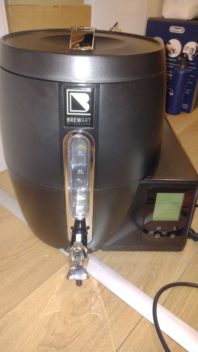 BeerDroid на BrewArt by Coopers машина за варене на бира
