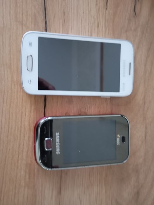 Продам телефоны самсунг