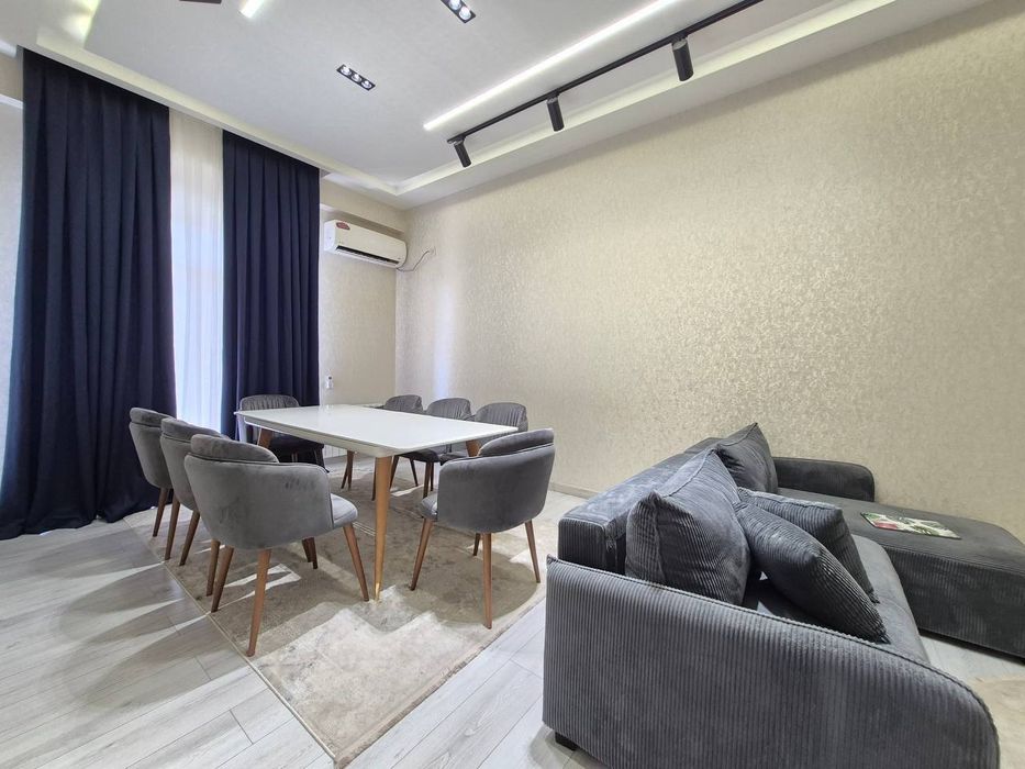Kvartira продается 3/3/7 на ЖК Boulevard