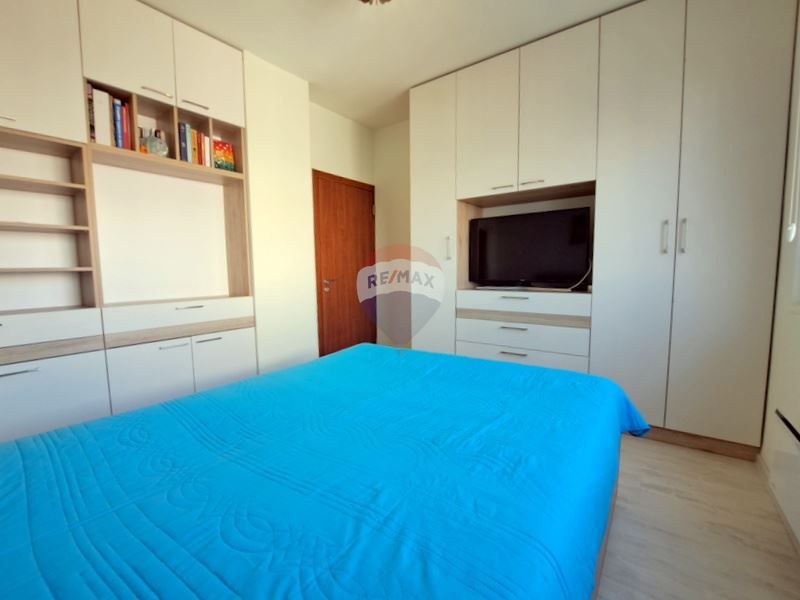 Продава се Четиристаен апартамент в Варна, Завод Дружба - 92 кв.м за 2816 €/кв.м - Снимка #4