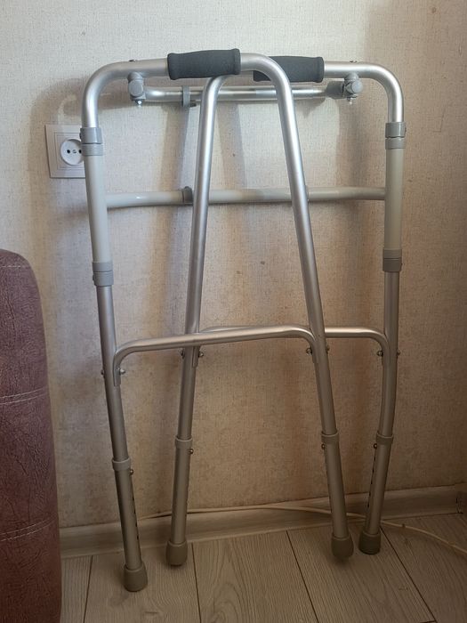 Продажа Ходули для инвалидов