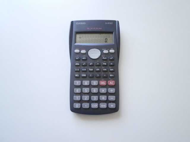Научен калкулатор Casio FX-82MS