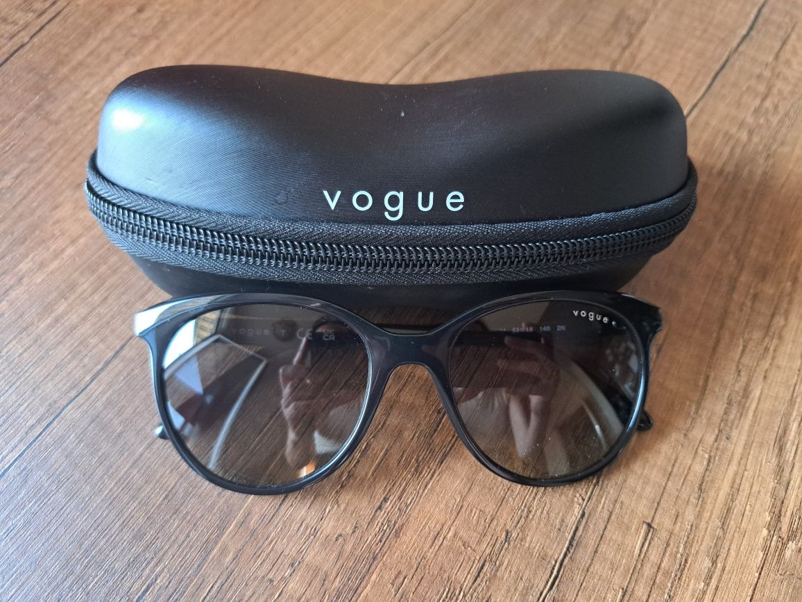 Слънчеви очила Vogue
