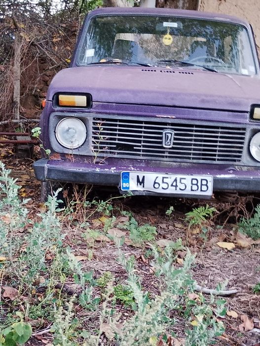 Лада нива на части