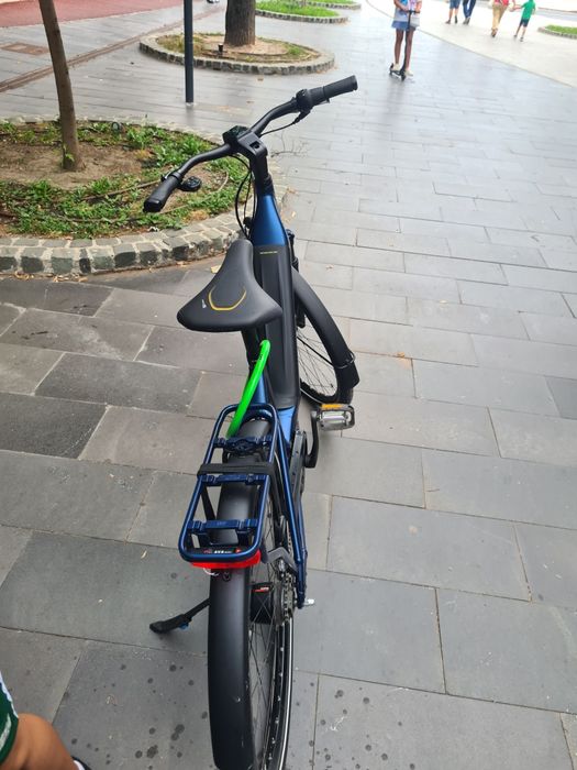Bicicletă electrică GIANT